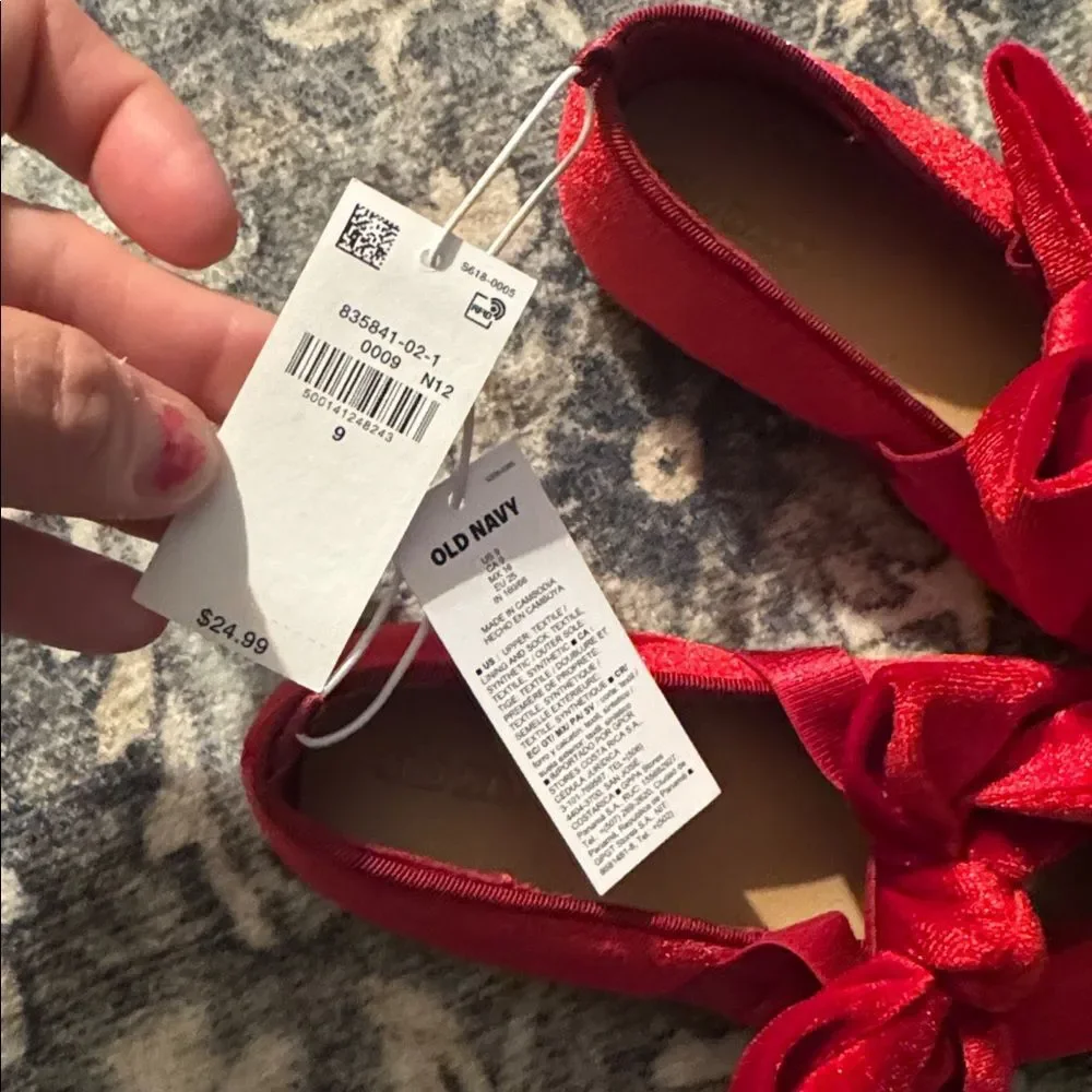 NWT Old Navy Toddler Velvet Shoes